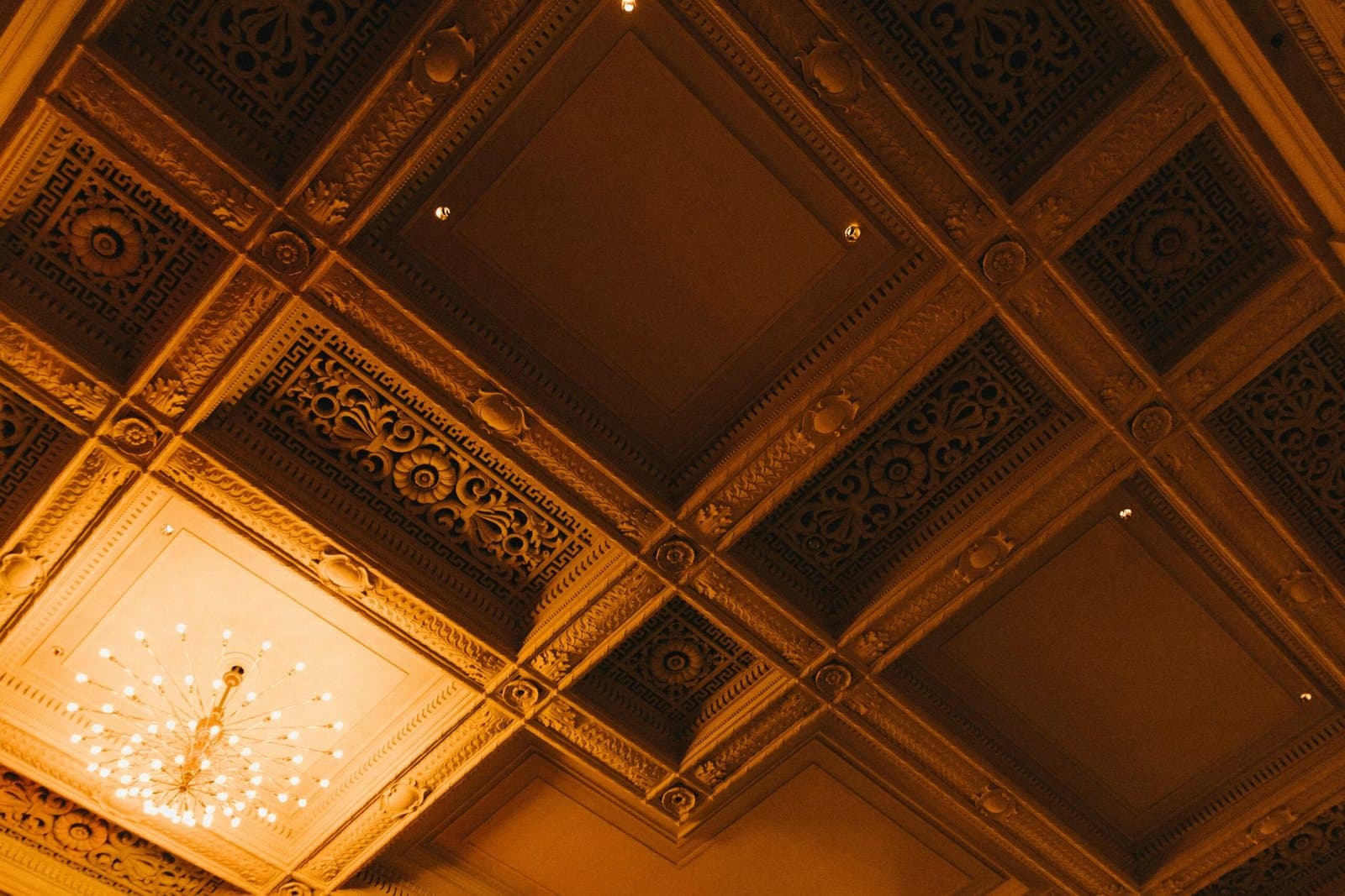 Custom Trim and Molding: Elevating Your Home’s Architectural Details